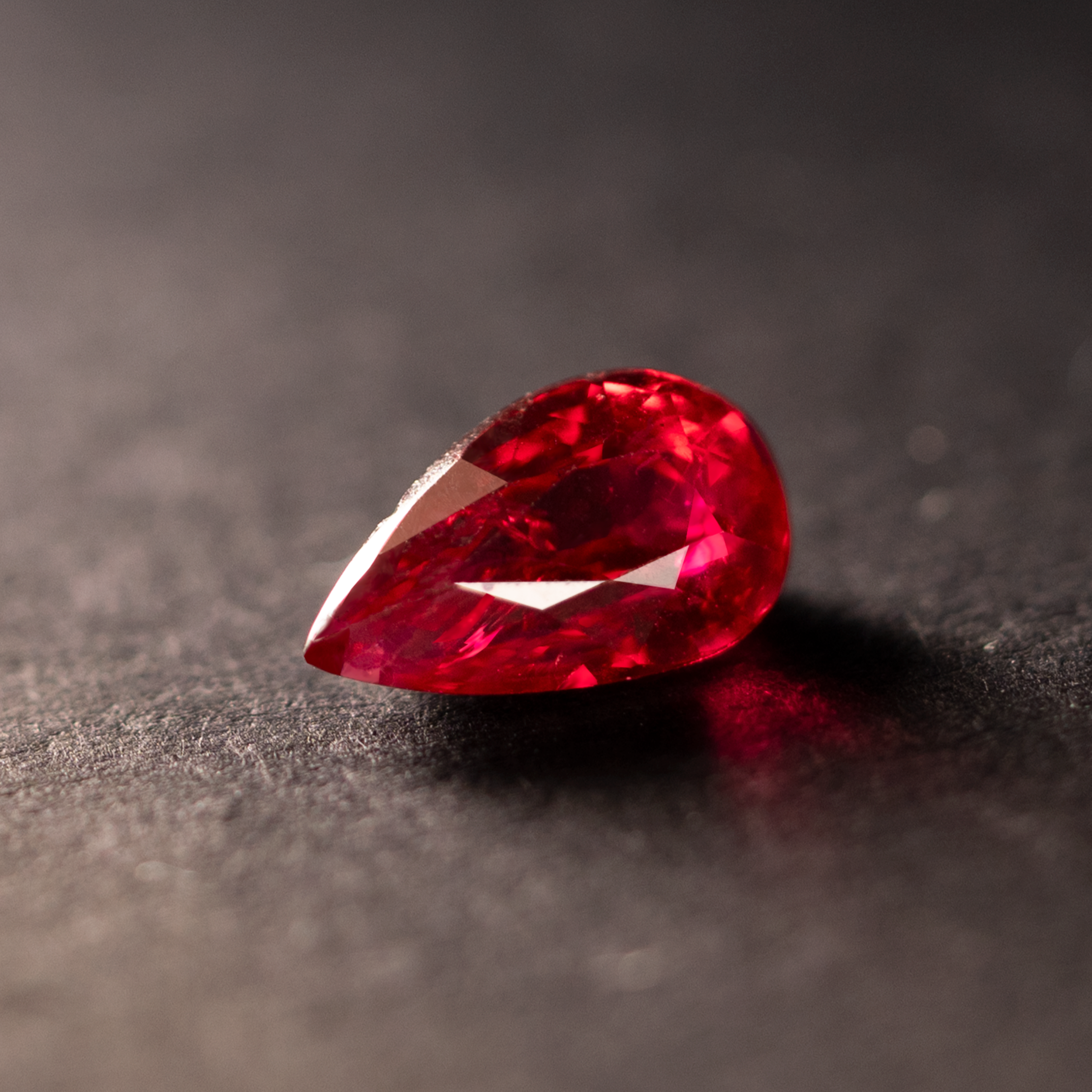 Pear Natural Ruby Pigeon Blood Red Vivid Red 1.01CT