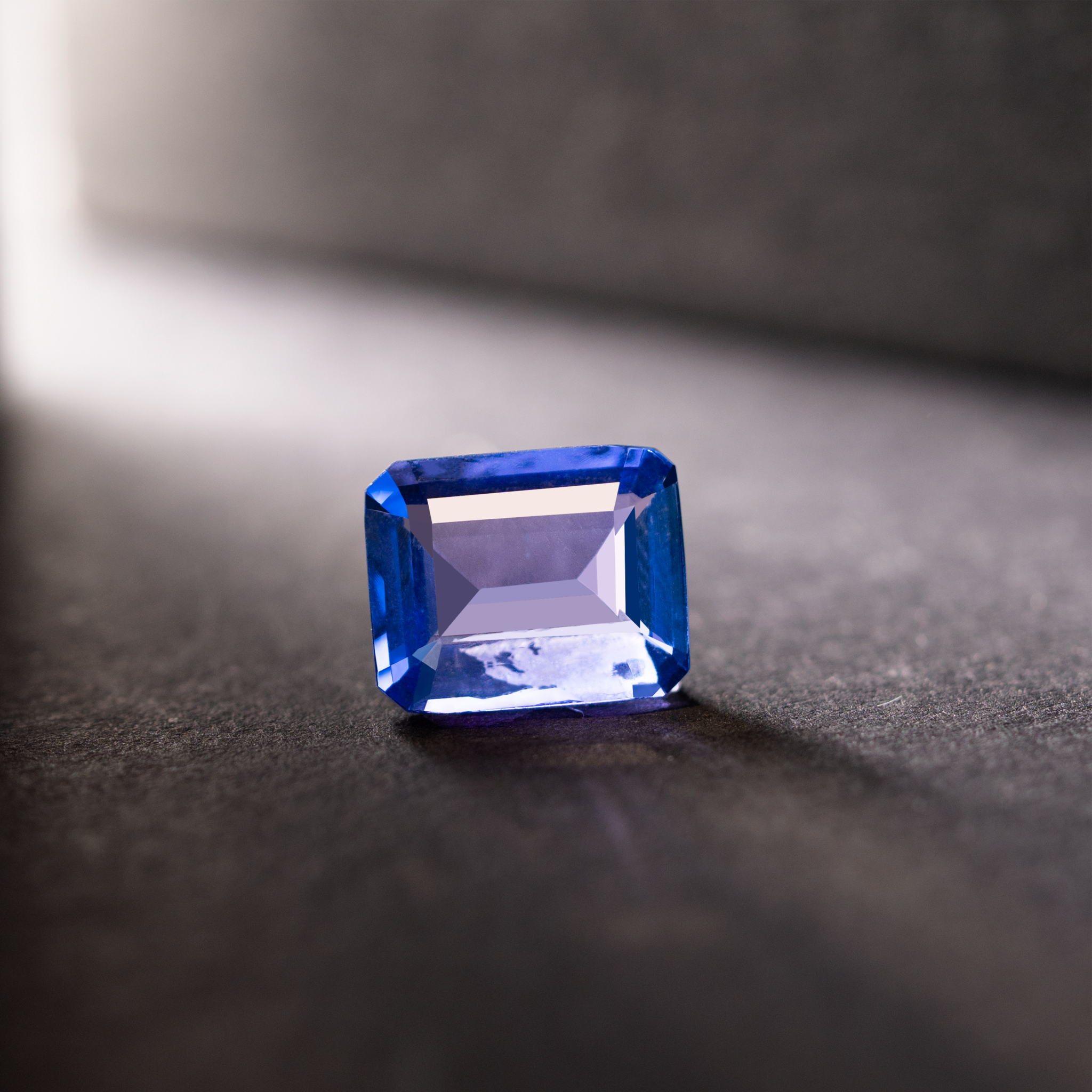 Emerald Natural Colored Gemstone Transparent Blue Tanzanite 2.04CT