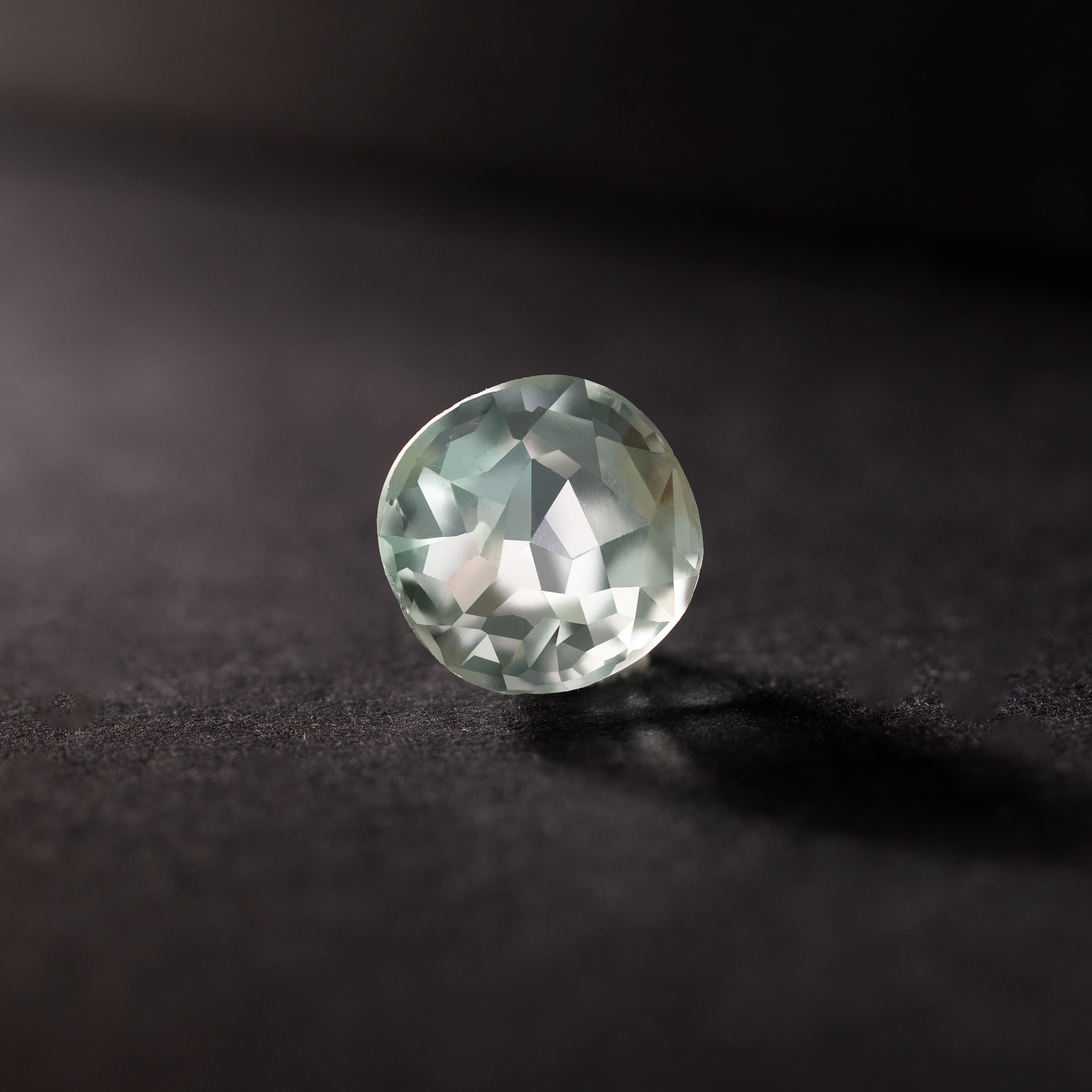 Round Natural Colored Gemstone Light Blue Sapphire 3.54 CT