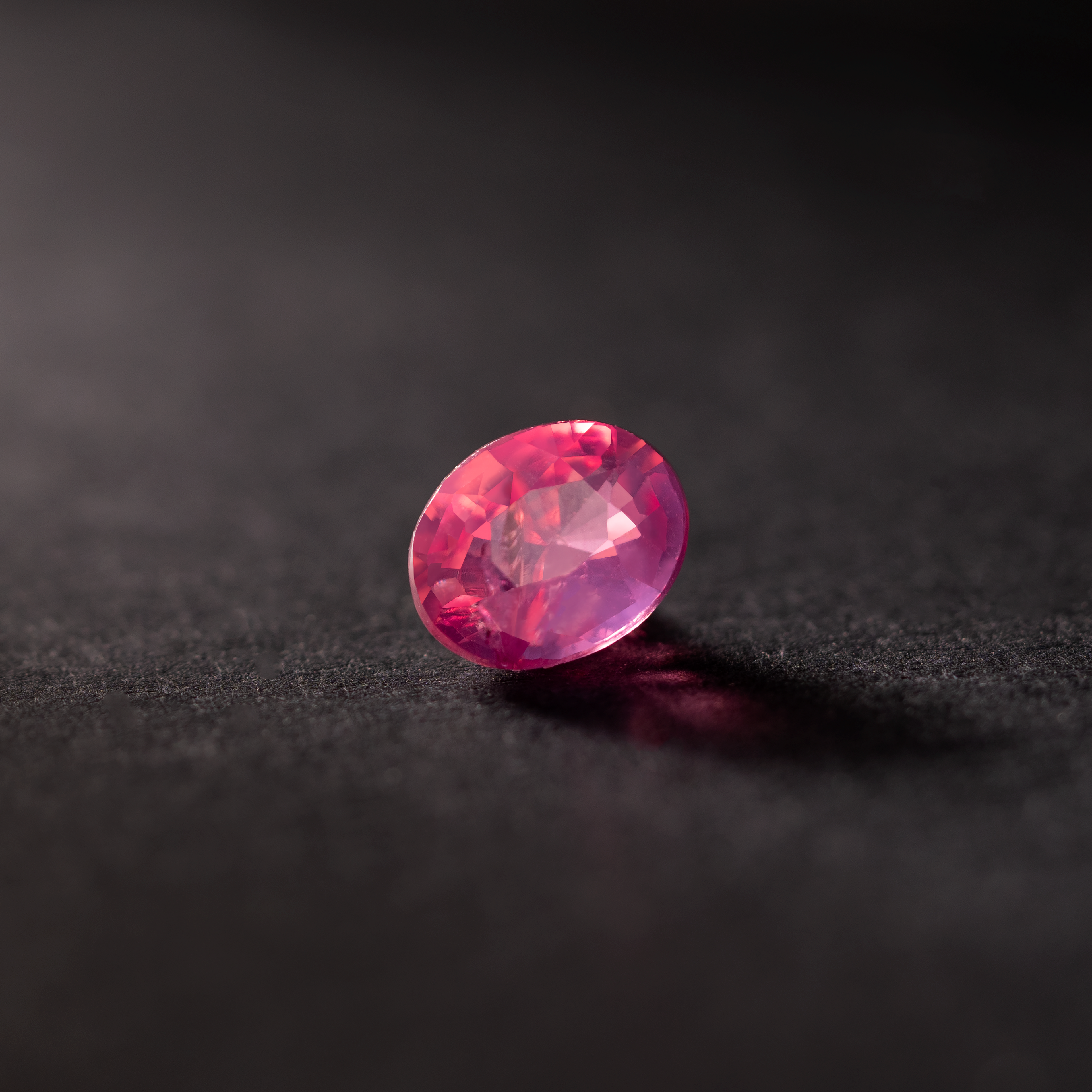 Oval Natural Colored Gemstone Mahenge Spinel 1.06 CT