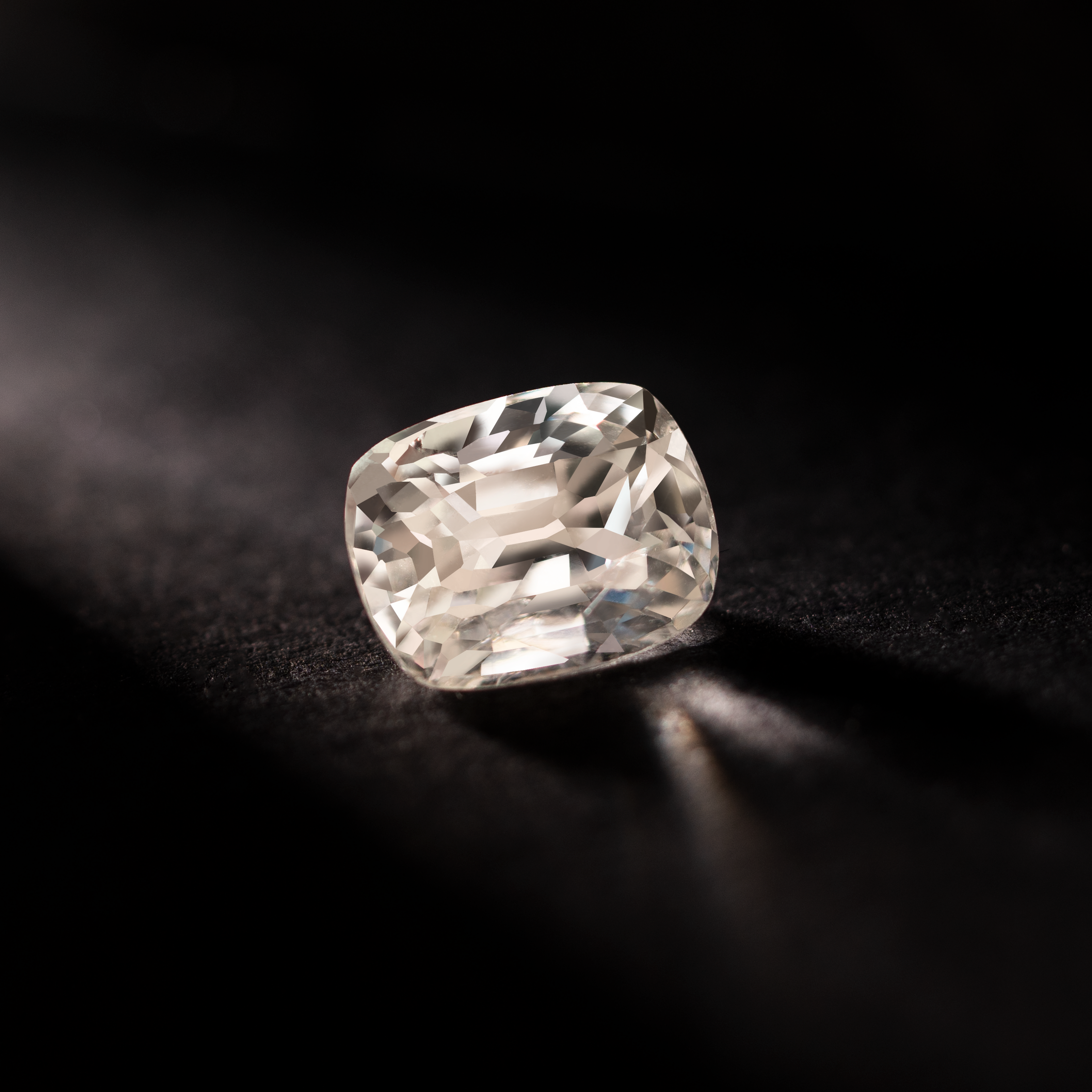 Cushion Natural Colored Gemstone White Sapphire 2.71 CT