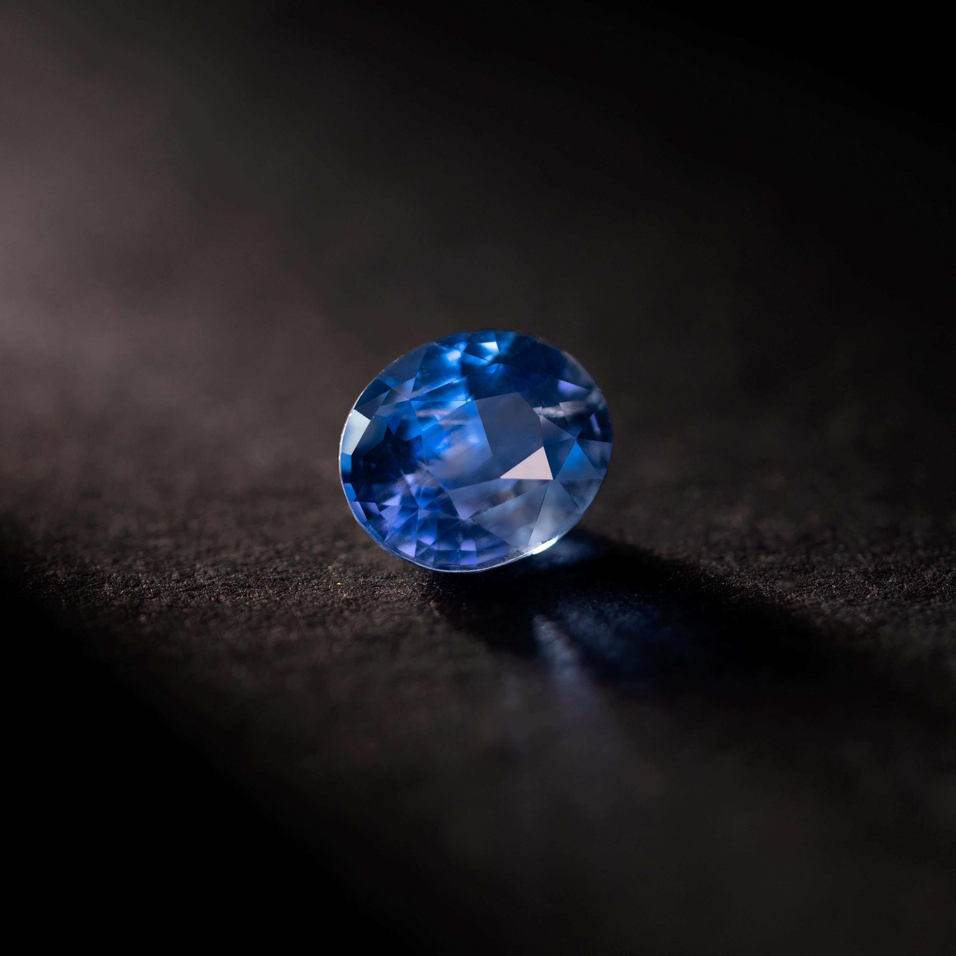 Oval Natural Colored Gemstone Cornflower Blue Sapphire 1.18 CT