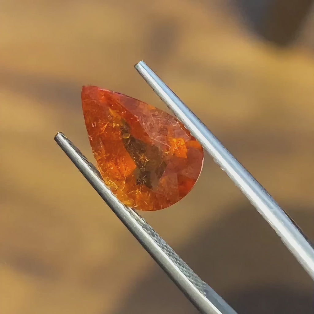 Pear Orange Natural Garnet Fanta Stone 4.21CT