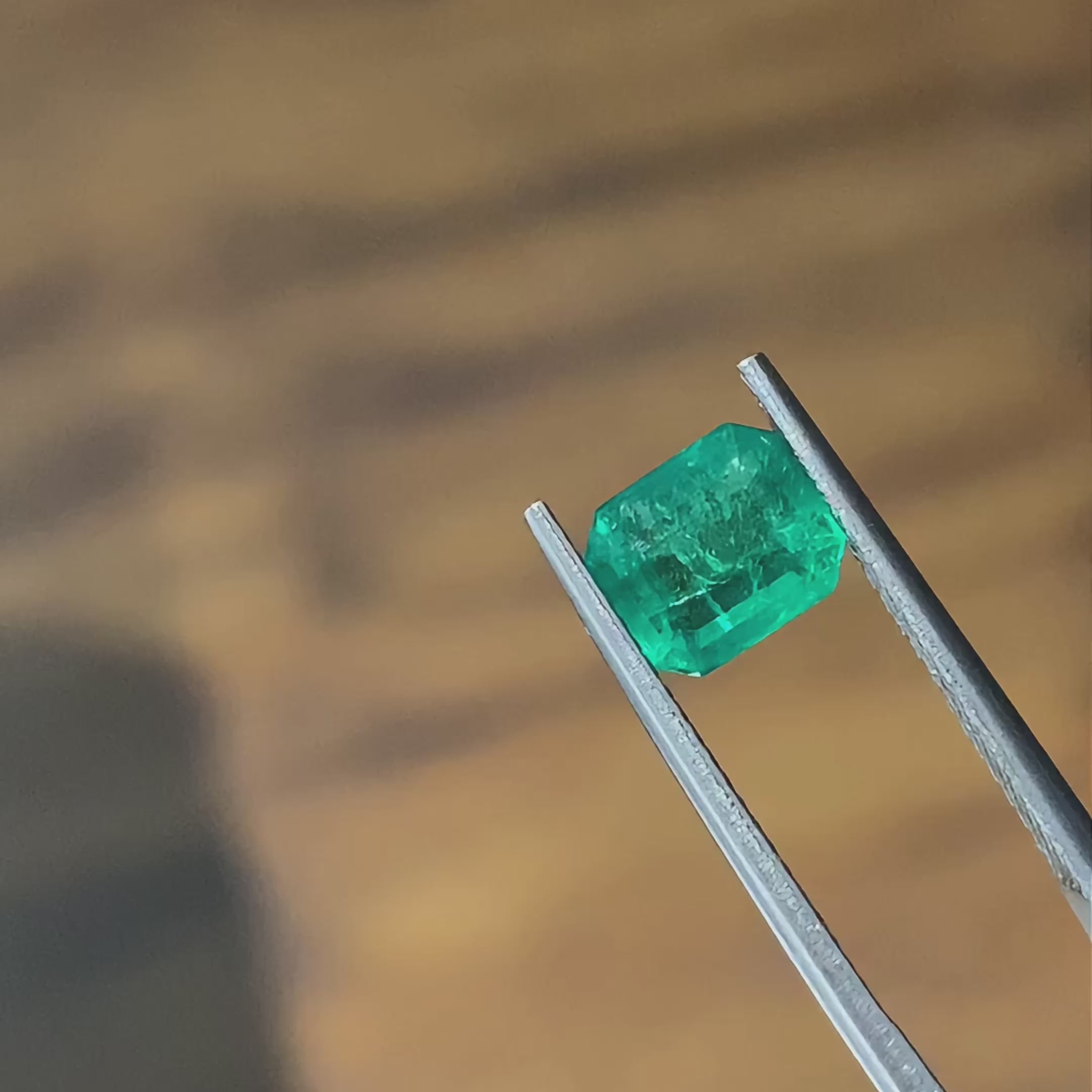 Emerald Natural Colored Gemstone Muzo Green Emerald 1.35CT