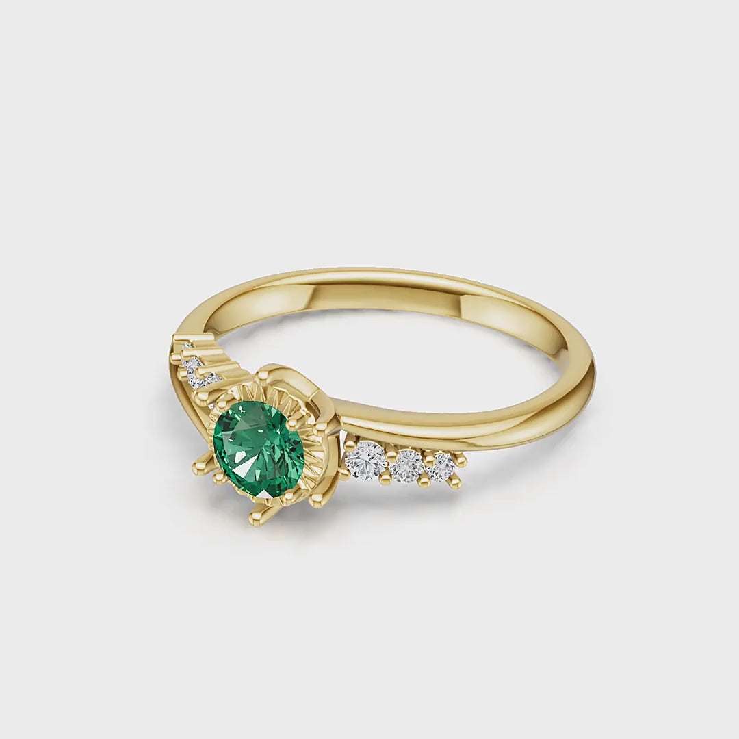 18K Gold Emerald Diamond Ring