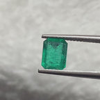 Rectangular Natural Emerald Gemstone Muzo Green 1.66 CT