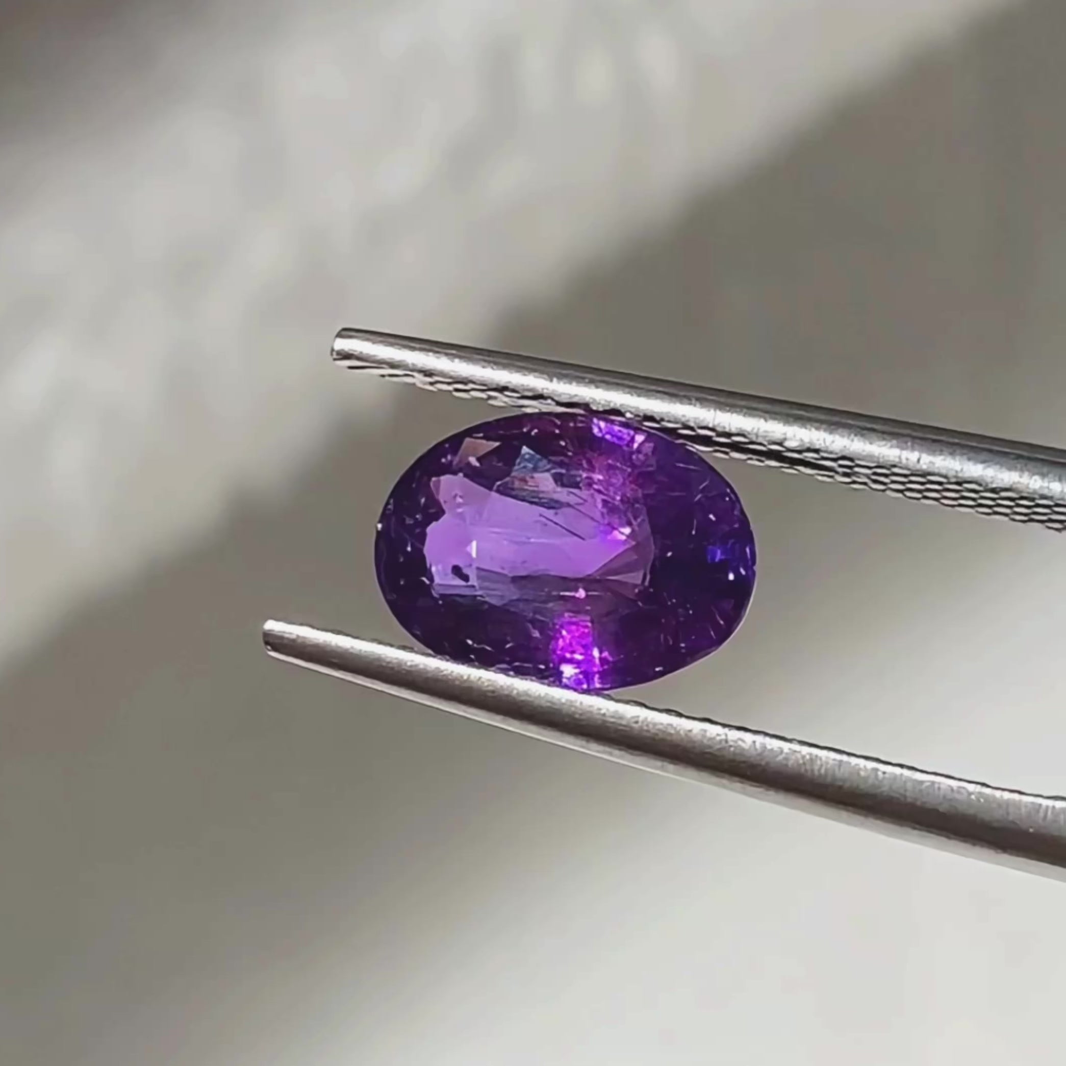 Oval Natural Colored Gemstone Unheated Purple Sapphire 2.08 CT