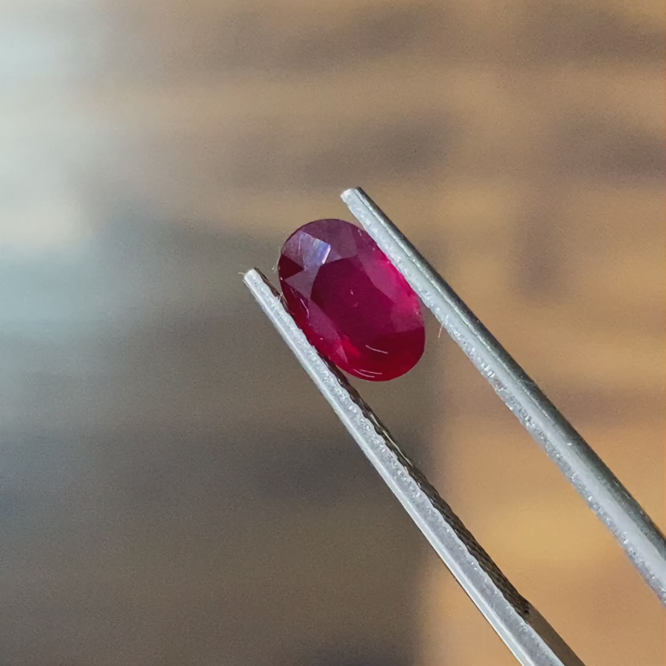Oval Natural Colored Gemstone Ruby Unheated Pigeon Blood Red 1.23 CT