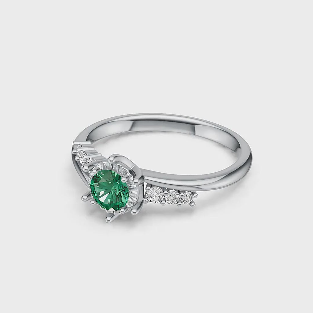18K White Gold Emerald Diamond Ring